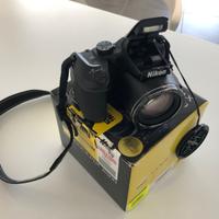 Fotocamera Nikon Coolpix B500 scatola ed accessori