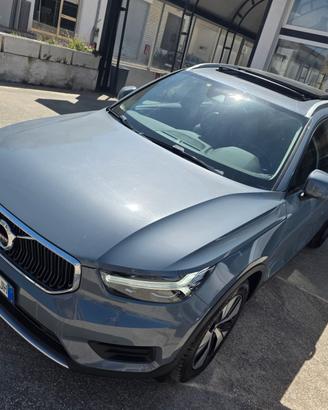 Volvo XC40 D3 R-design Tettuccio apr. HARMAN kardo