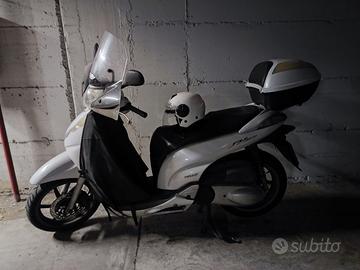 Honda SH300