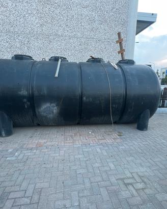 Cisterna polietilene 10.000 l