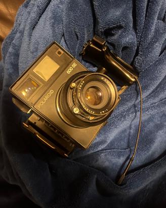 Polaroid 600 SE