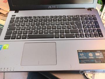 ASUS notebook F550L