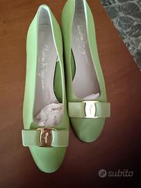 scarpe  donna Ferragamo