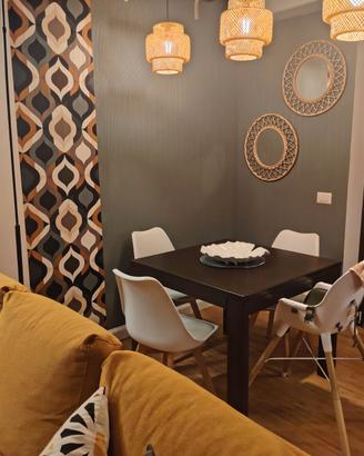 Tavolo Calligaris allungabile + 4 sedie bianche