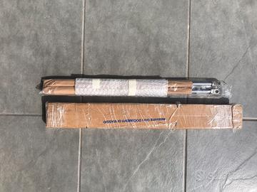 Pistoni a gas 600N come nuovi