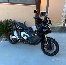 Xadv 750 2025