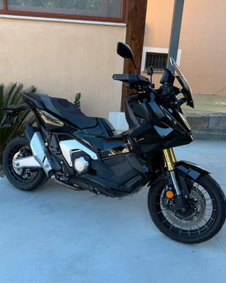 Xadv 750 2025
