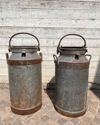 Bidoni latte vintage lamiera industrial anni '50