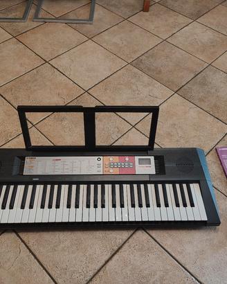 Tastiera Yamaha PSR - F50