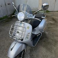 Vespa gts 250