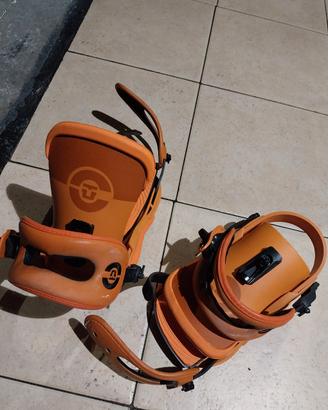  Snowboard  attacchi  taglia M