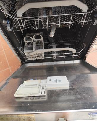 lavastoviglie Hotpoint Ariston 