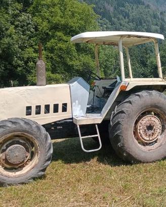 Trattore lamborghini 754dt con caricatore post.