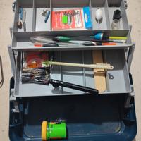 Cassetta da Pesca con accessori 