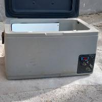 Frigo/congelatore Vitrifrigo da 65 litri - 12/24V.