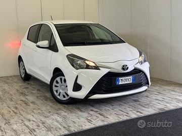 Toyota Yaris 1.0 Benzina 5 porte Ok Neopatentati