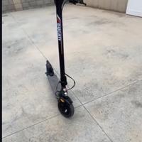 MONOPATTINO ELETTRICO DUCATI PRO II