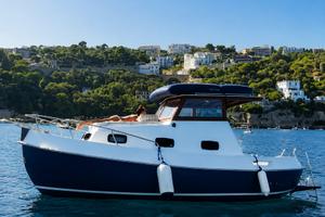 GOZZO CABINATO con motore  fuoribordo 40cv