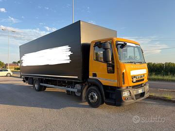 Motrice Iveco Eurocargo 120q anno 2014