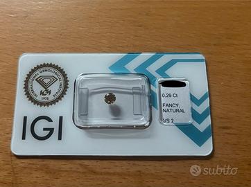 Diamante naturale fancy