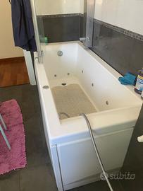 Vasca idromassaggio