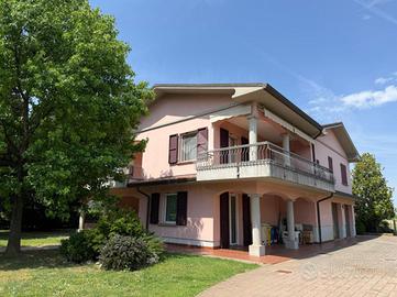 VILLA SINGOLA A FORLÌ