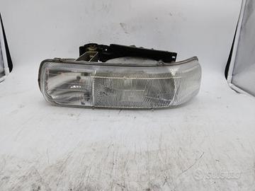 Faro ant sx CHEVROLET TAHOE