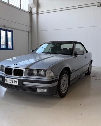 BMW 320 i 24V cat Cabriolet
