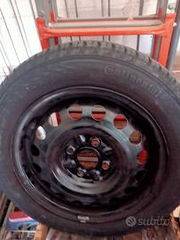 4 pneumatici+ruota di scorta+kit crik 