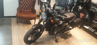 Triumph Bonneville T120 Black