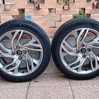 4 CERCHI IN LEGA 17" CON GOMME MICHELIN 225 45 17

