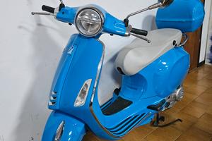 Vespa 50 Primavera Versione 50th 4 t