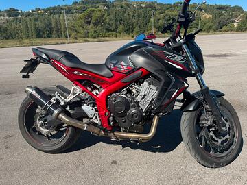 HONDA CB650F