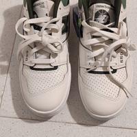 New Balance 550