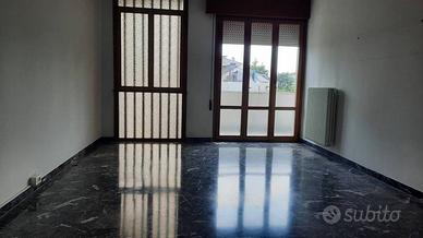 Appartamento di 124 m² con 5 locali e box auto dop