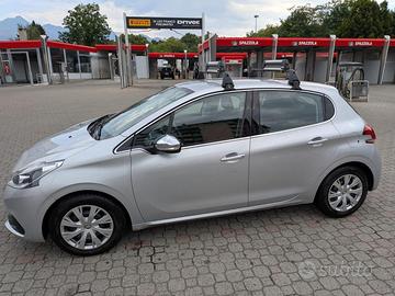 Peugeot 208 PureTech