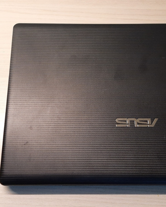 Notebook ASUS X55A come nuovo