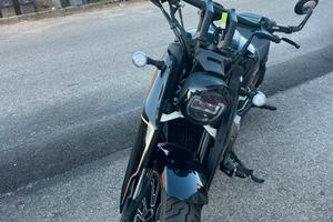 Moto qj 400 SRV