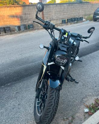 Moto qj 400 SRV