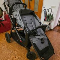 Passeggino gemellare