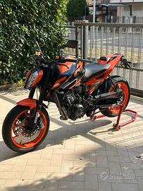 Ktm 890 duke gp