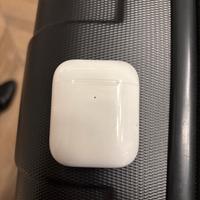 AirPods 2 Apple