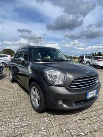 Mini Cooper D Countryman 1.6 D 2014