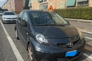 Toyota Aygo 1.0 68CV 5 porte - Unico proprietario
