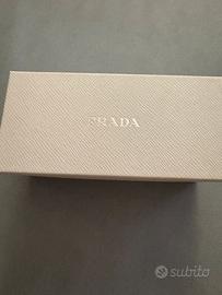 Occhialinda sole bianchi Prada