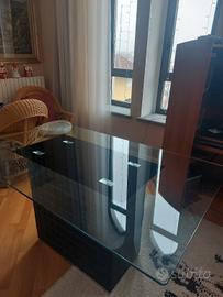 Tavolo in cristallo  150x90 cm.