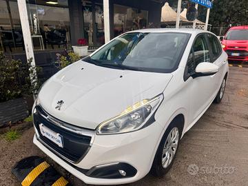 Peugeot 208 PureTech 82 5 porte Active