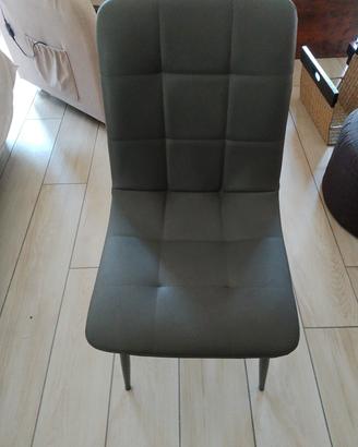 Set 4 sedie moderne grigio scuro in ecopelle