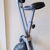 Cyclette pieghevole