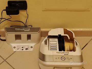 Robot aspirapolvere Rowenta smart force cyclonic 